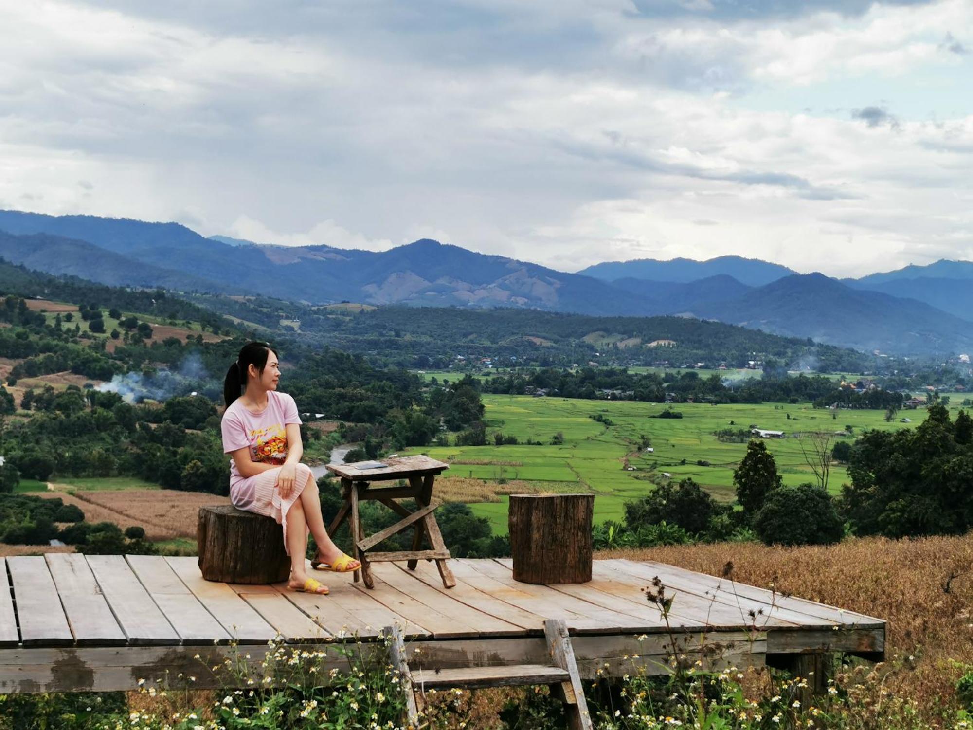 มนต์เมืองแจ่ม Hotel Mae Chaem Exterior photo