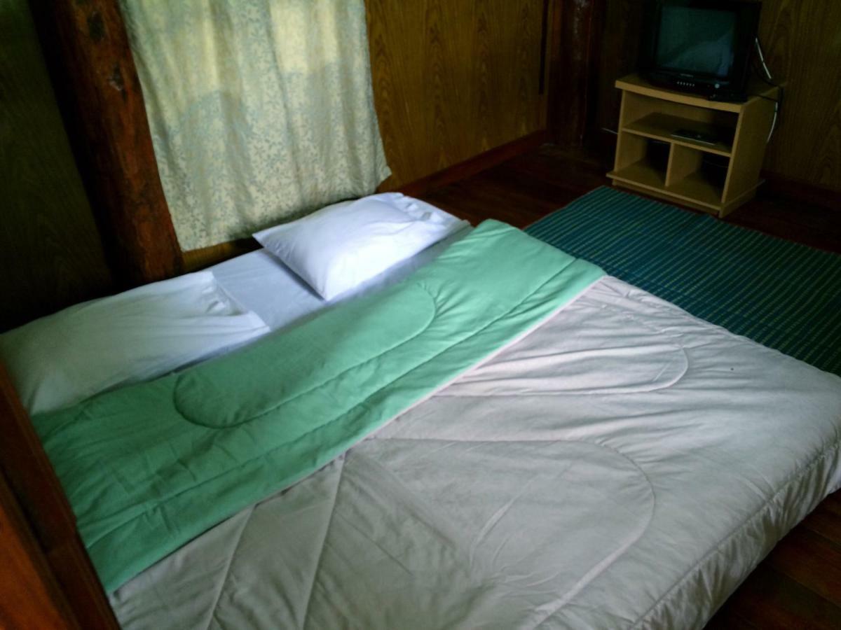 มนต์เมืองแจ่ม Hotel Mae Chaem Exterior photo